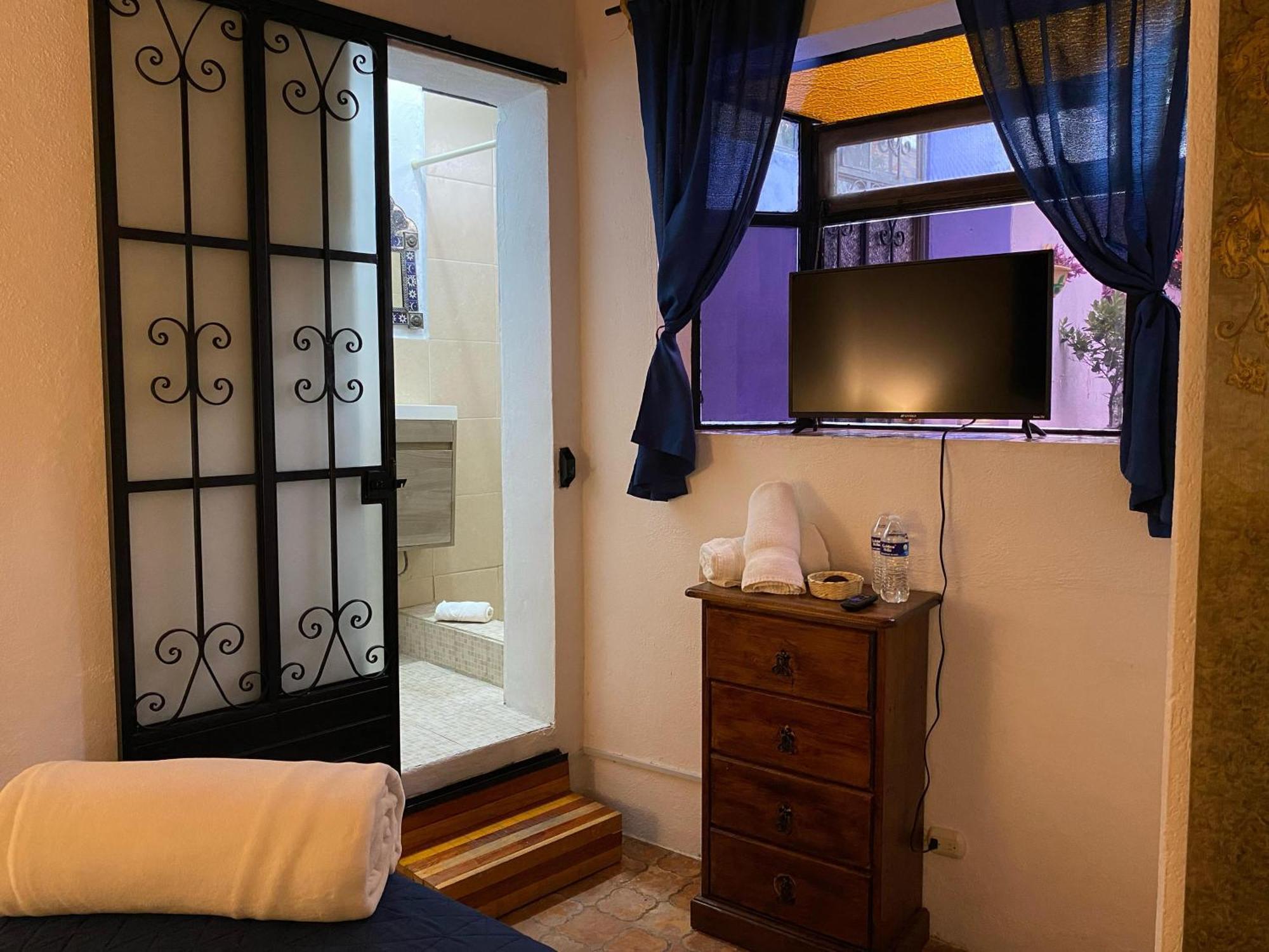 Casa Maracaya Hotel San Miguel de Allende Bilik gambar